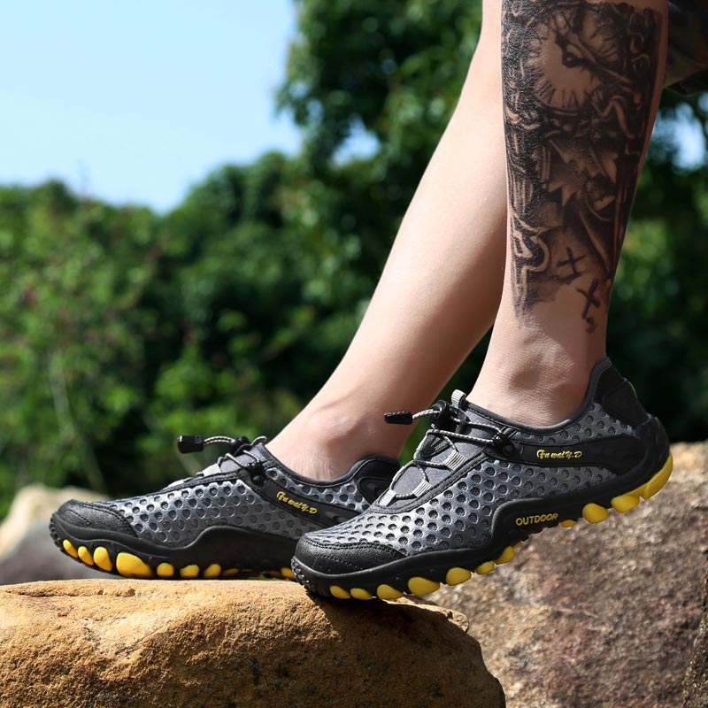 trekking mountain mens sports  - огляд і ціна Men Formal Wear With Jeans