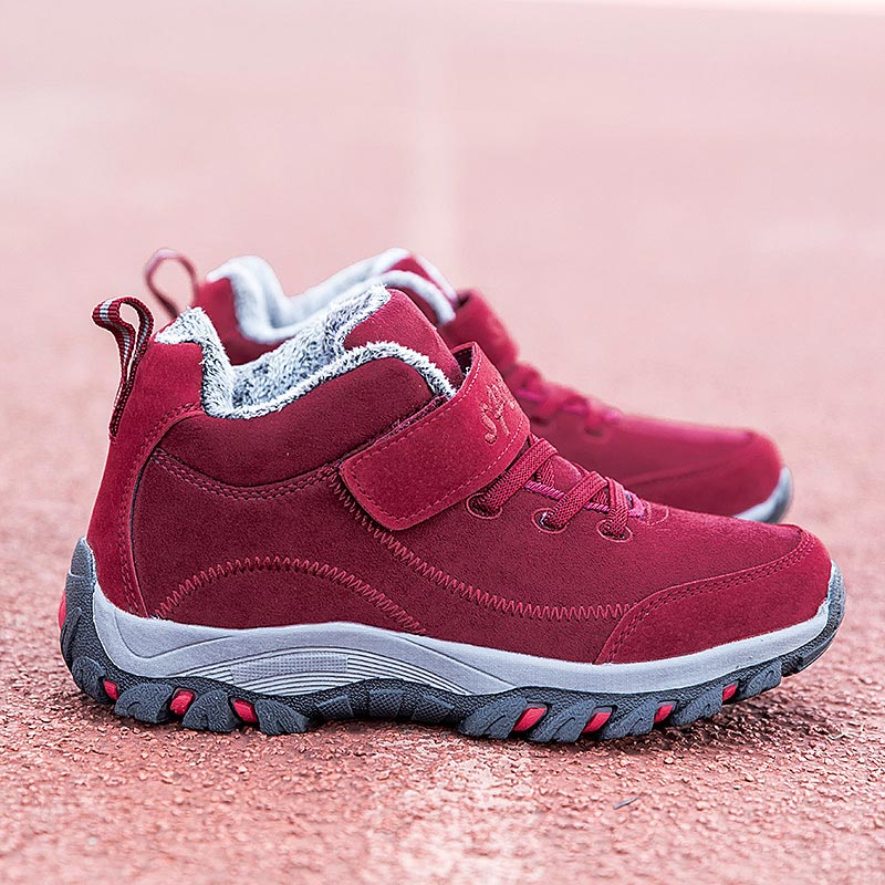 short winter sports shoes for  - огляд і ціна Men Formal Wear With Jeans